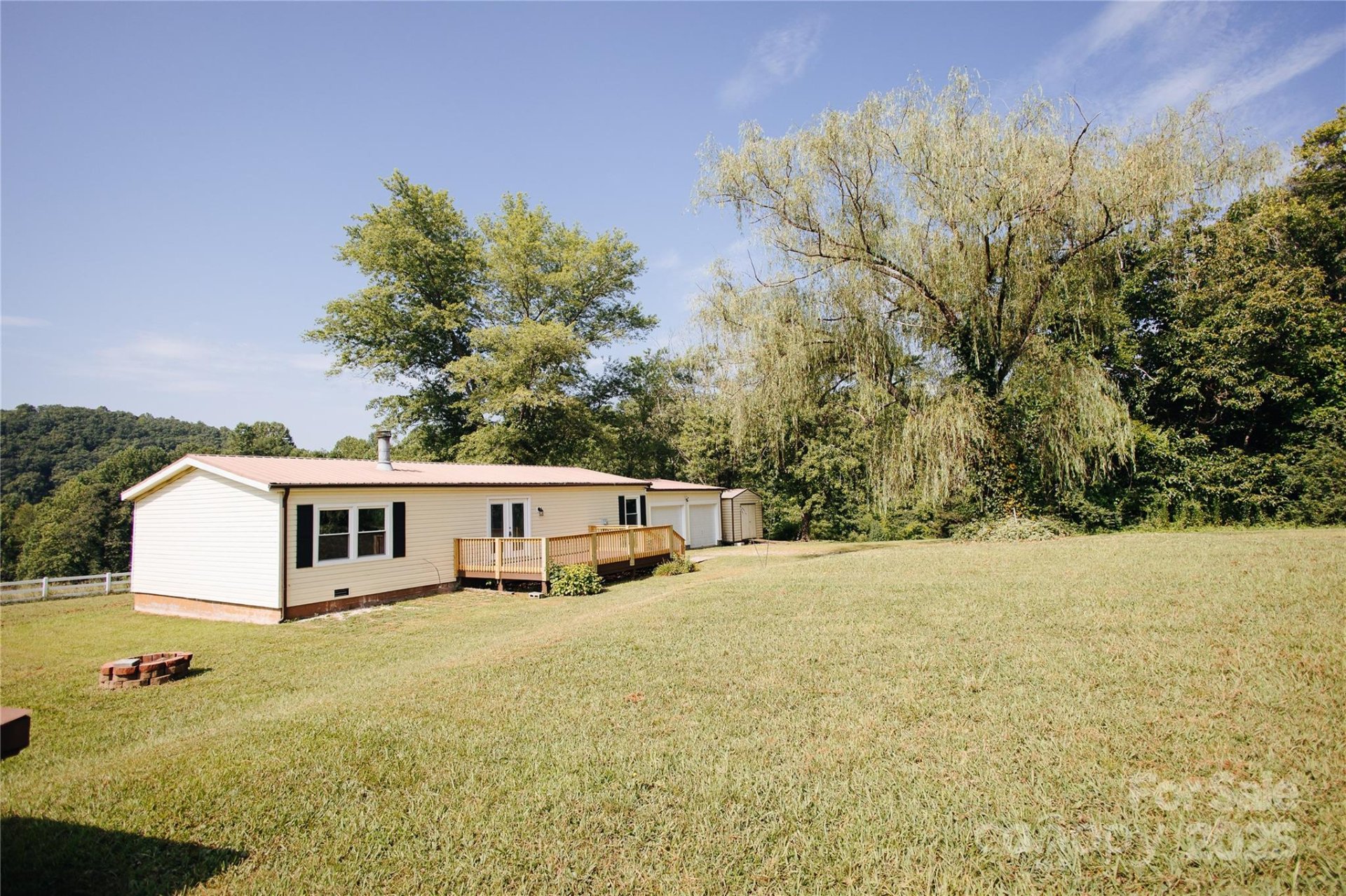 Property image 2 at 253 Hidden Acres Drive, Marion, NC 28752