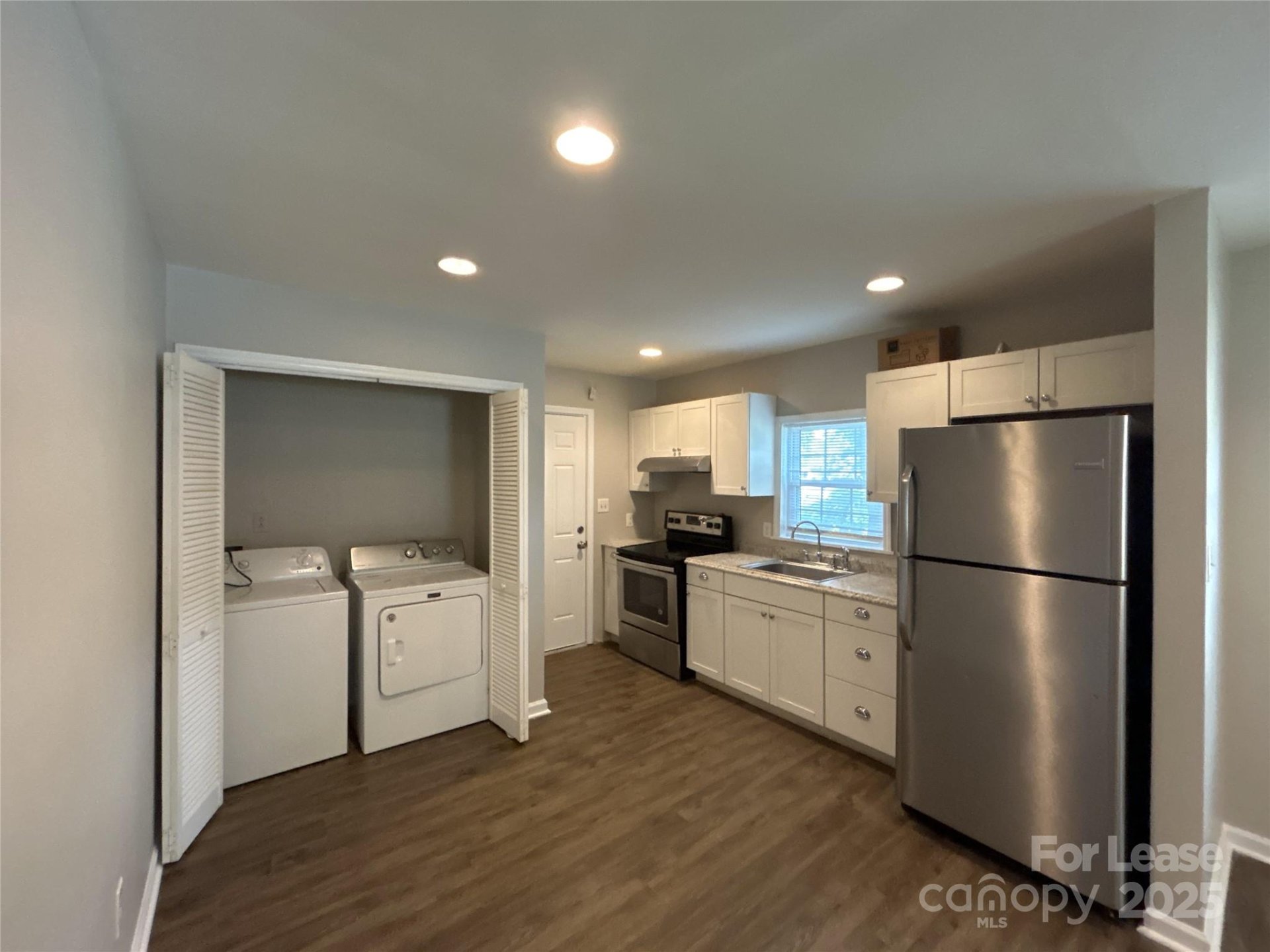 Property image 3 at 4412 Fair Street, Charlotte, NC 28208