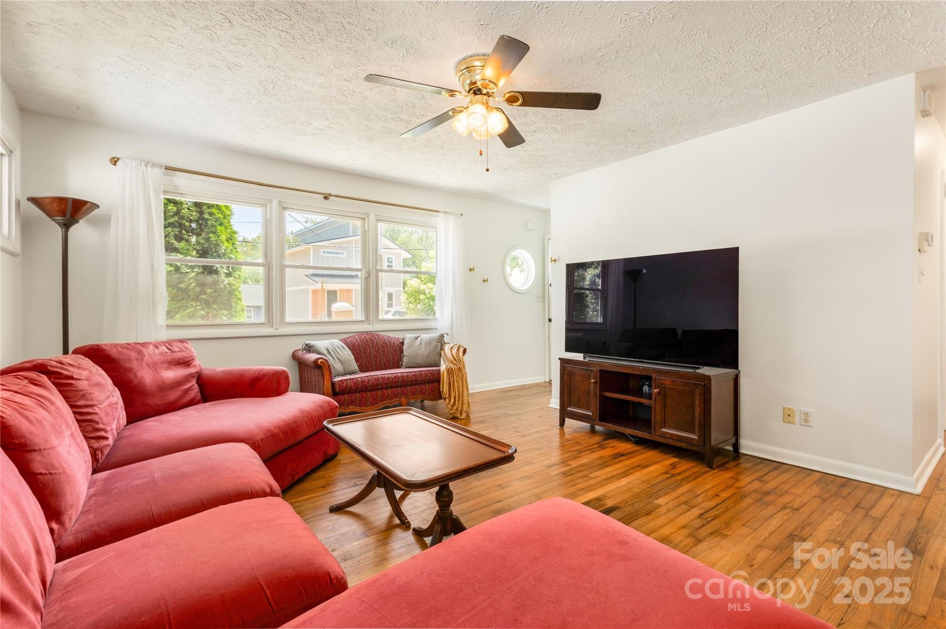 Property image 4 at 68 Vandalia Avenue, Asheville, NC 28806