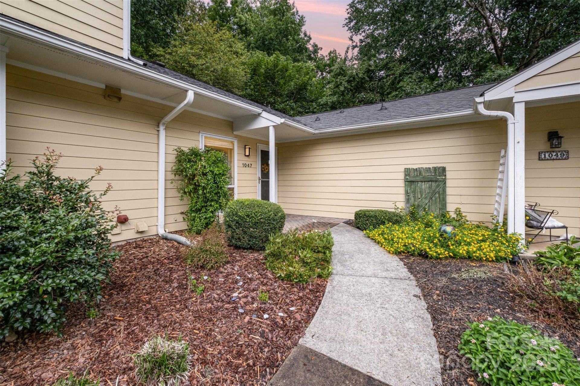 Property image 2 at 1047 Sardis Cove Drive, Charlotte, NC 28270