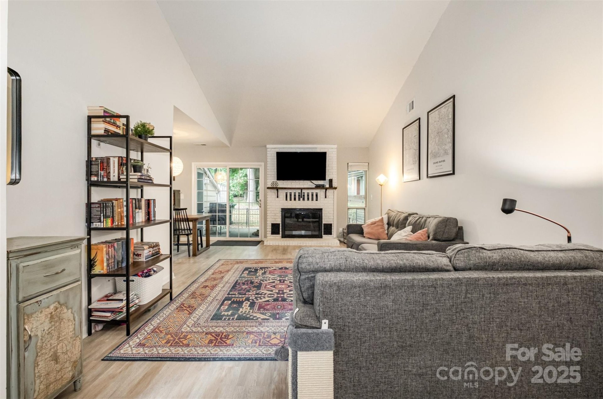 Property image 4 at 1047 Sardis Cove Drive, Charlotte, NC 28270