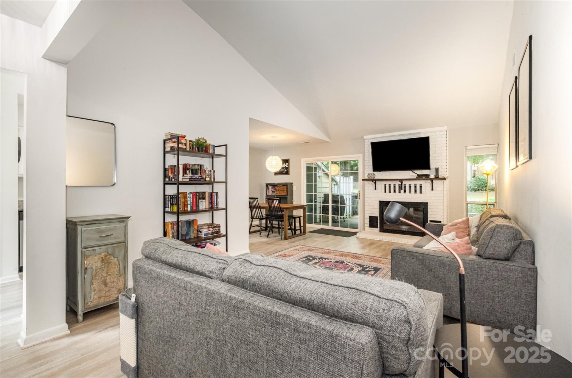 Property image 5 at 1047 Sardis Cove Drive, Charlotte, NC 28270