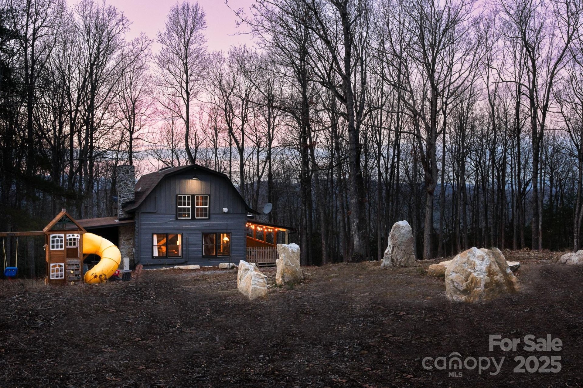 Property at 39 Finch Lane, Zirconia, NC 28790