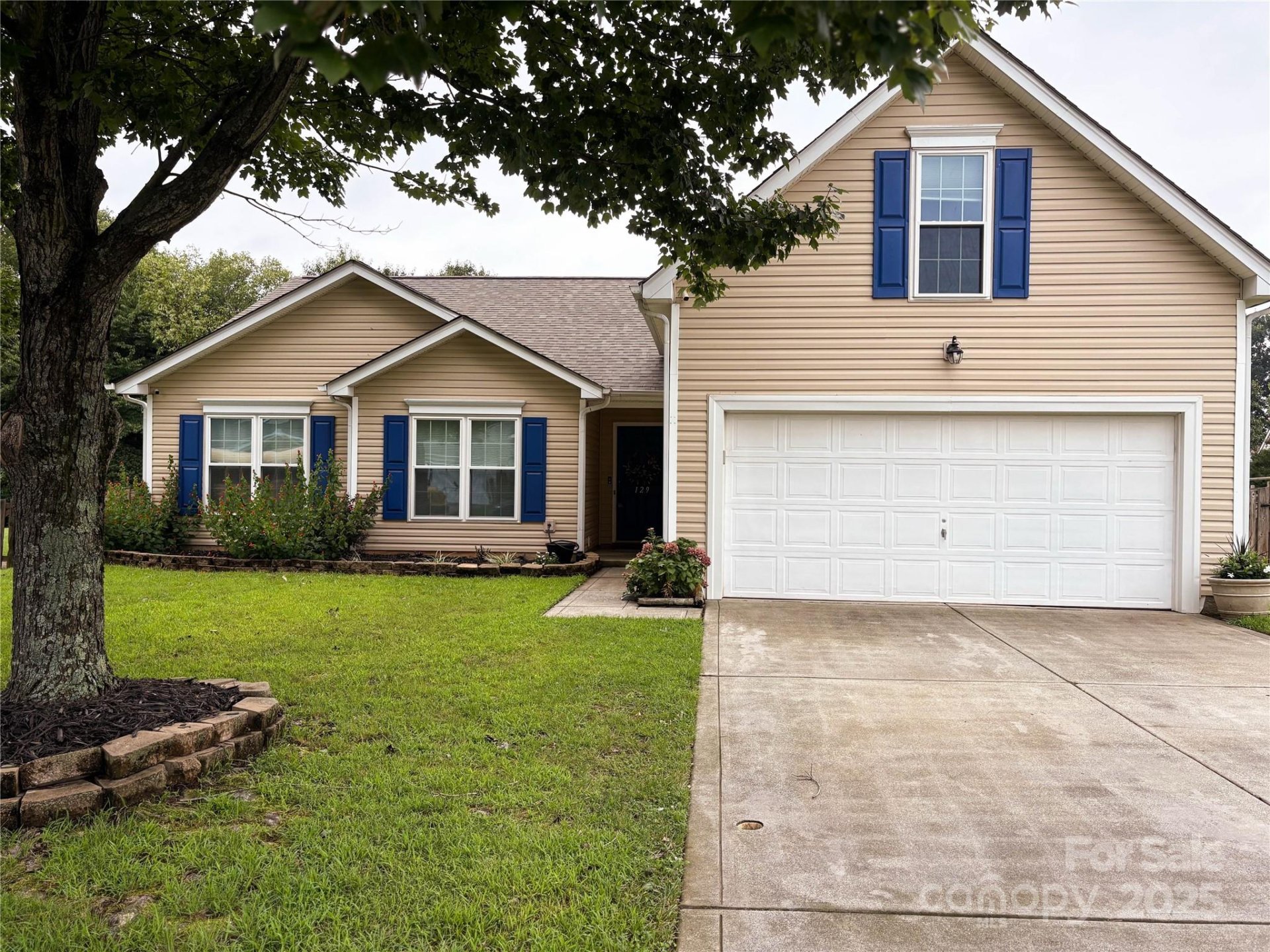 Property image 2 at 129 Bosburg Drive, Mooresville, NC 28115