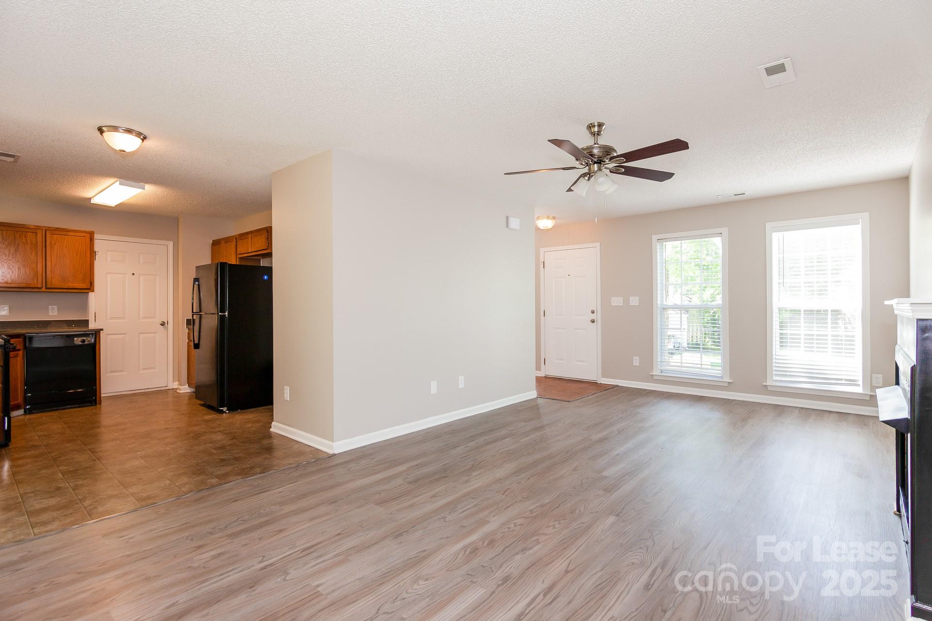 Property image 3 at 11317 Astoria Drive, Charlotte, NC 28262
