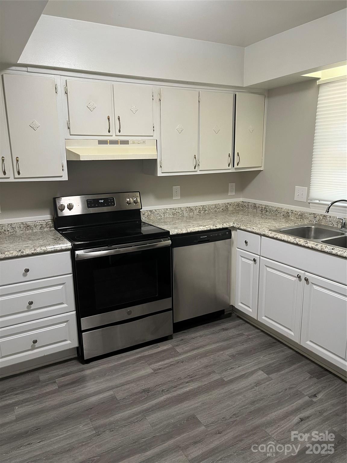 Property image 2 at 1236 Archdale Drive, Charlotte, NC 28217