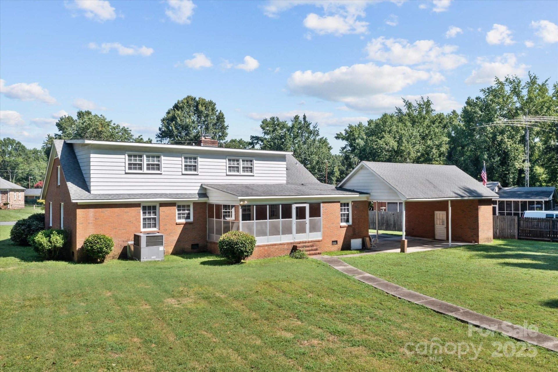 Property image 3 at 7628 Rolling Hill Road, Charlotte, NC 28227