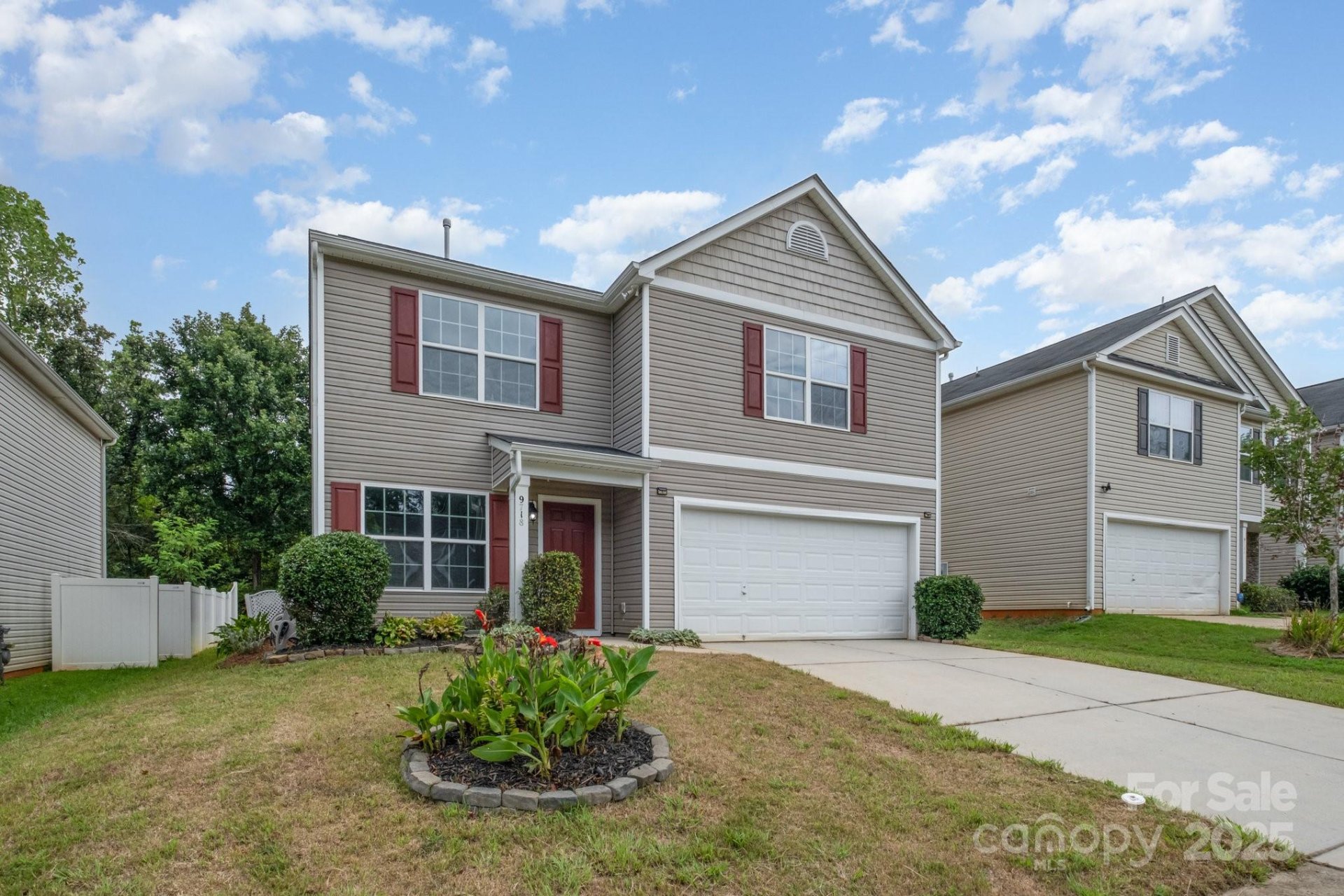 Property image 4 at 9718 Eagle Feathers Drive, Charlotte, NC 28214