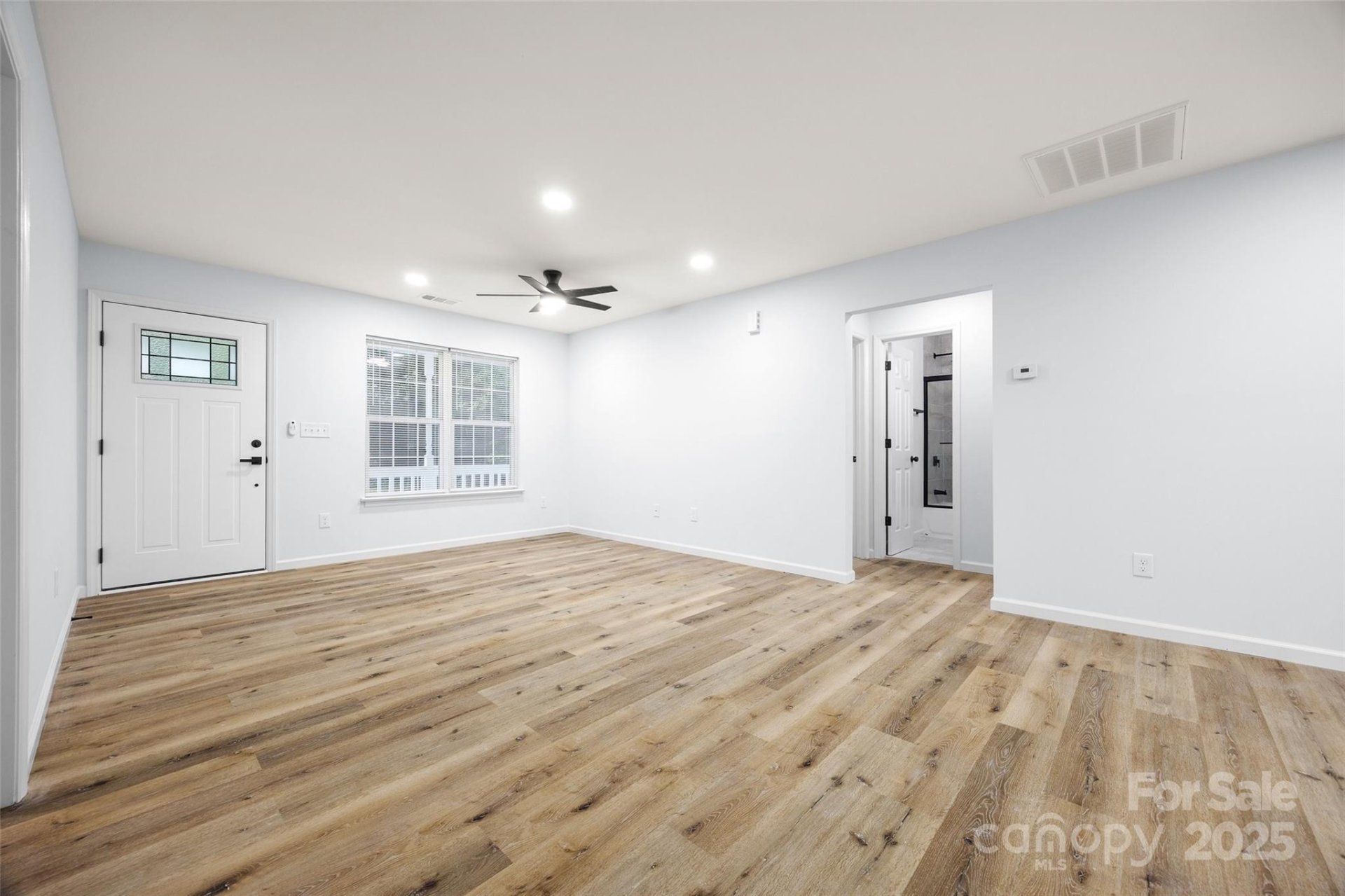 Property image 4 at 117 Sir Lancelot Lane, Kings Mountain, NC 28086