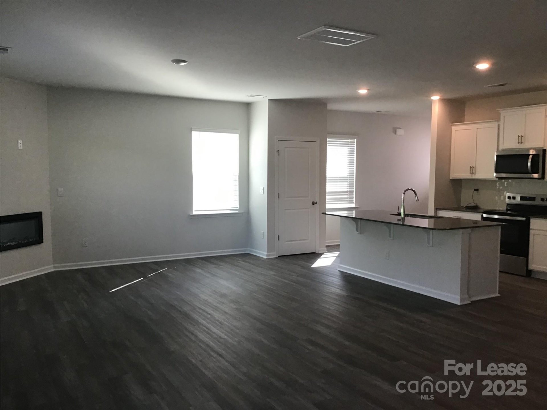 Property image 3 at 1346 37th Avenue Lane, Hickory, NC 28601