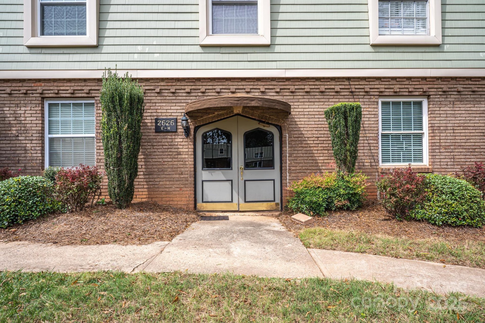 2626 Park Road