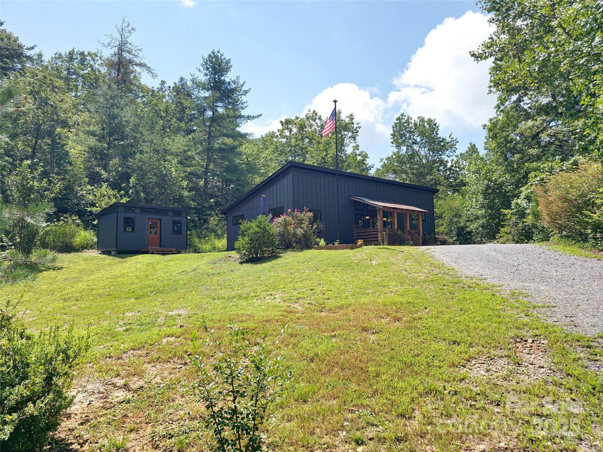 12 Bird Creek Estates Road