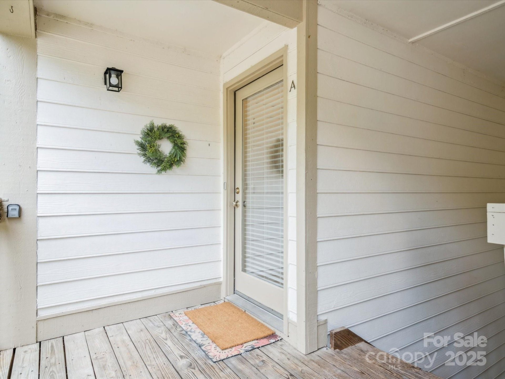Property image 3 at 1051 Churchill Downs Court, Charlotte, NC 28211