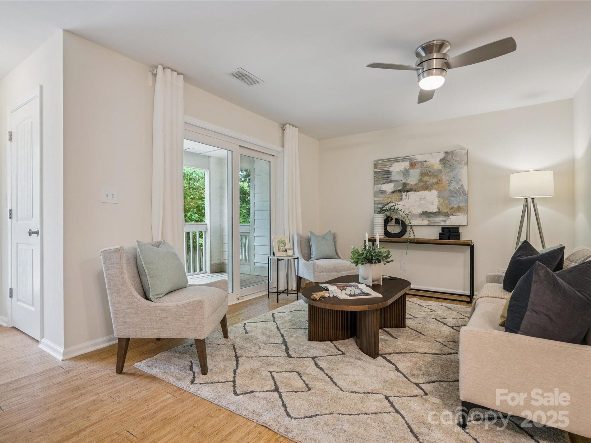 Property image 5 at 1051 Churchill Downs Court, Charlotte, NC 28211