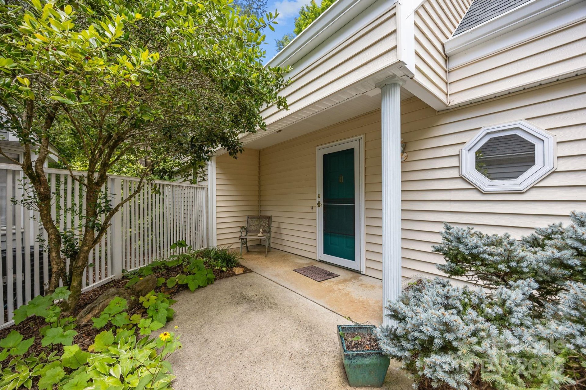Property image 5 at 11 Stuart Circle, Asheville, NC 28804