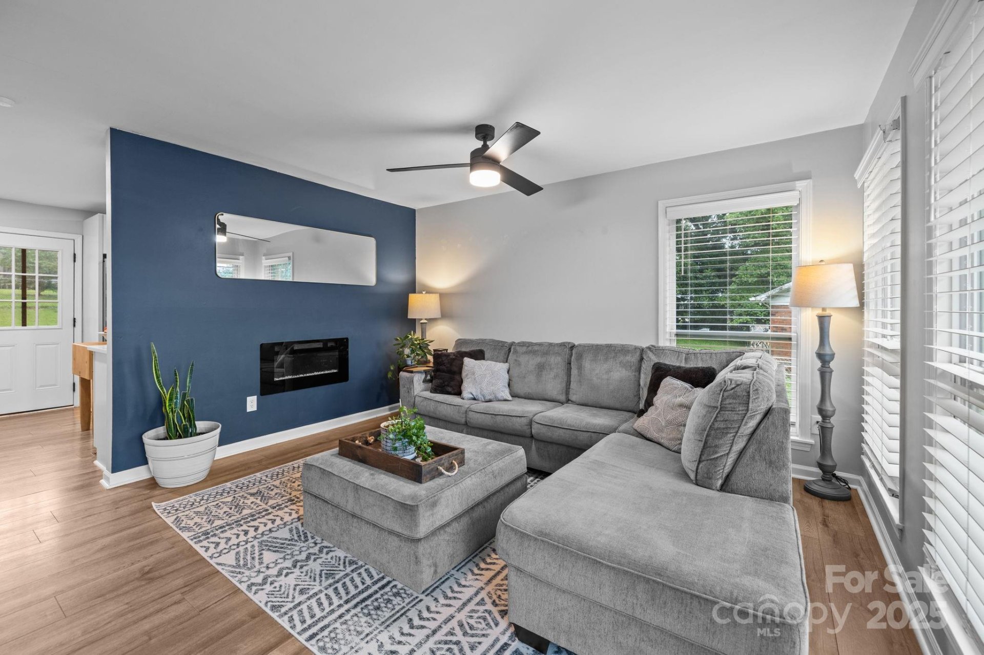 Property image 5 at 3701 Lynette Court, Charlotte, NC 28217