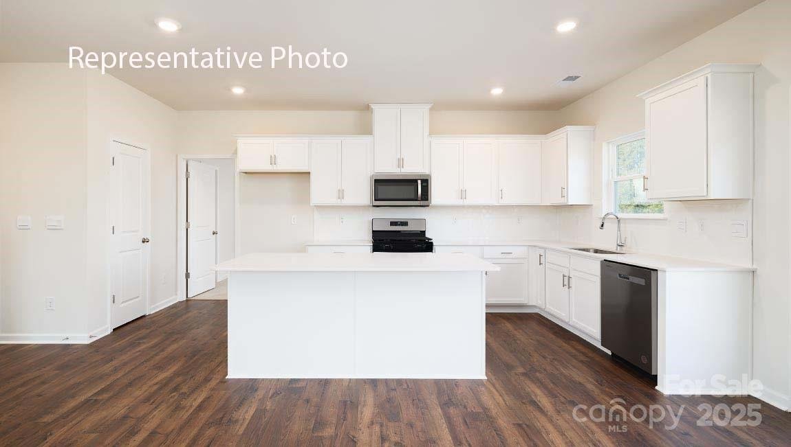 Property image 3 at 3671 Charles Street, Conover, NC 28613