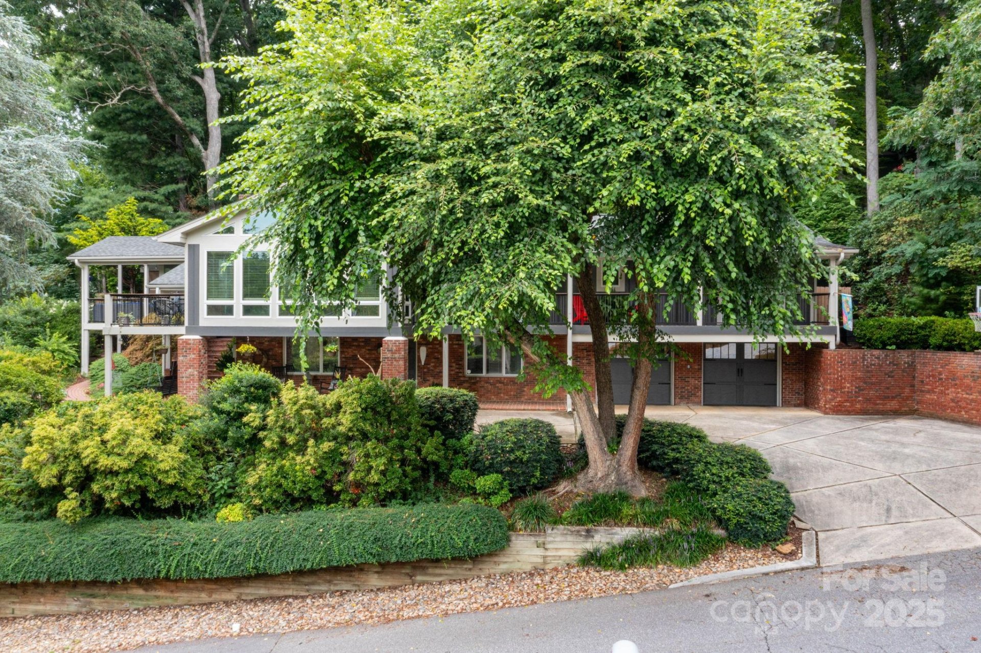 Property image 2 at 95 Harmon Avenue, Lake Junaluska, NC 28745