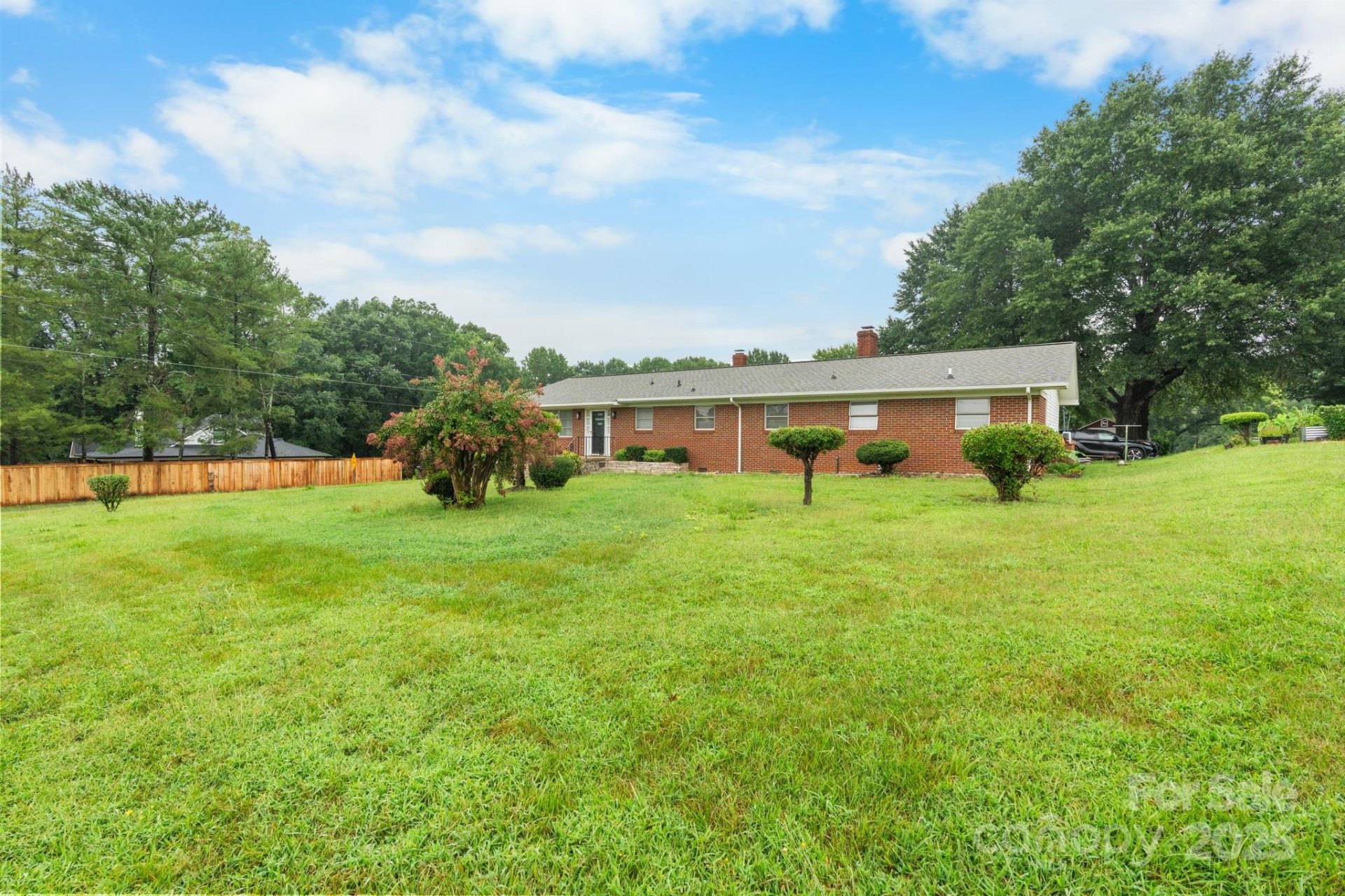 Property image 4 at 2761 Highland Avenue, Hickory, NC 28601