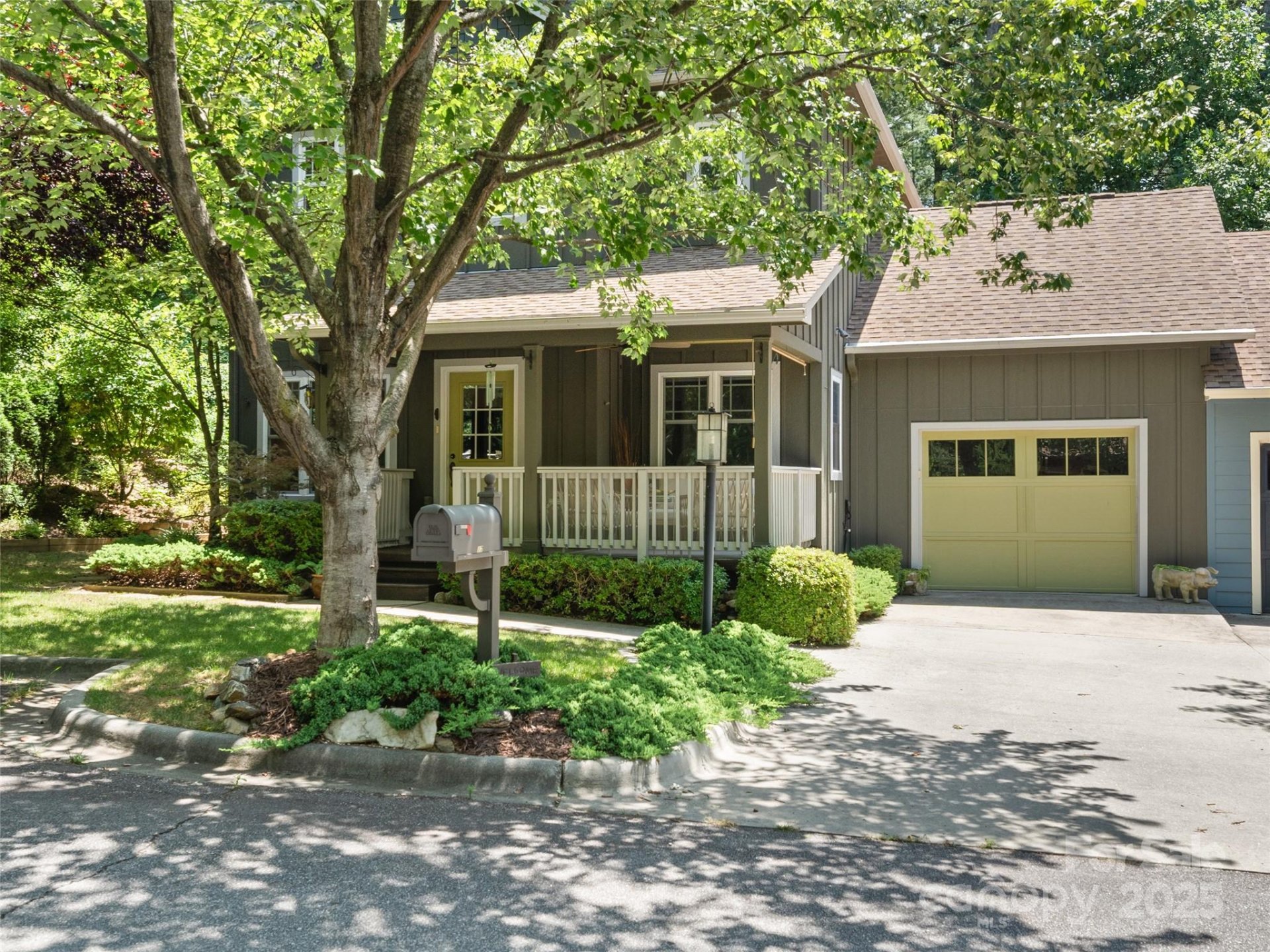 Property image 4 at 17 Sapling Lane, Waynesville, NC 28786