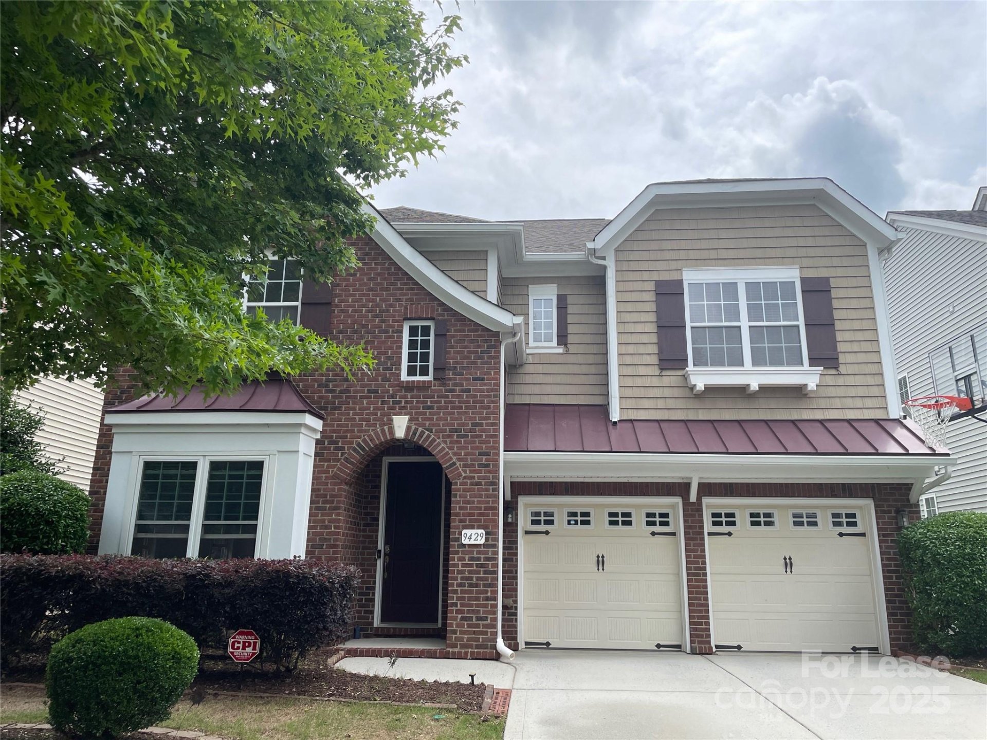 Property image 1 at 9429 Ridgeforest Drive, Charlotte, NC 28277