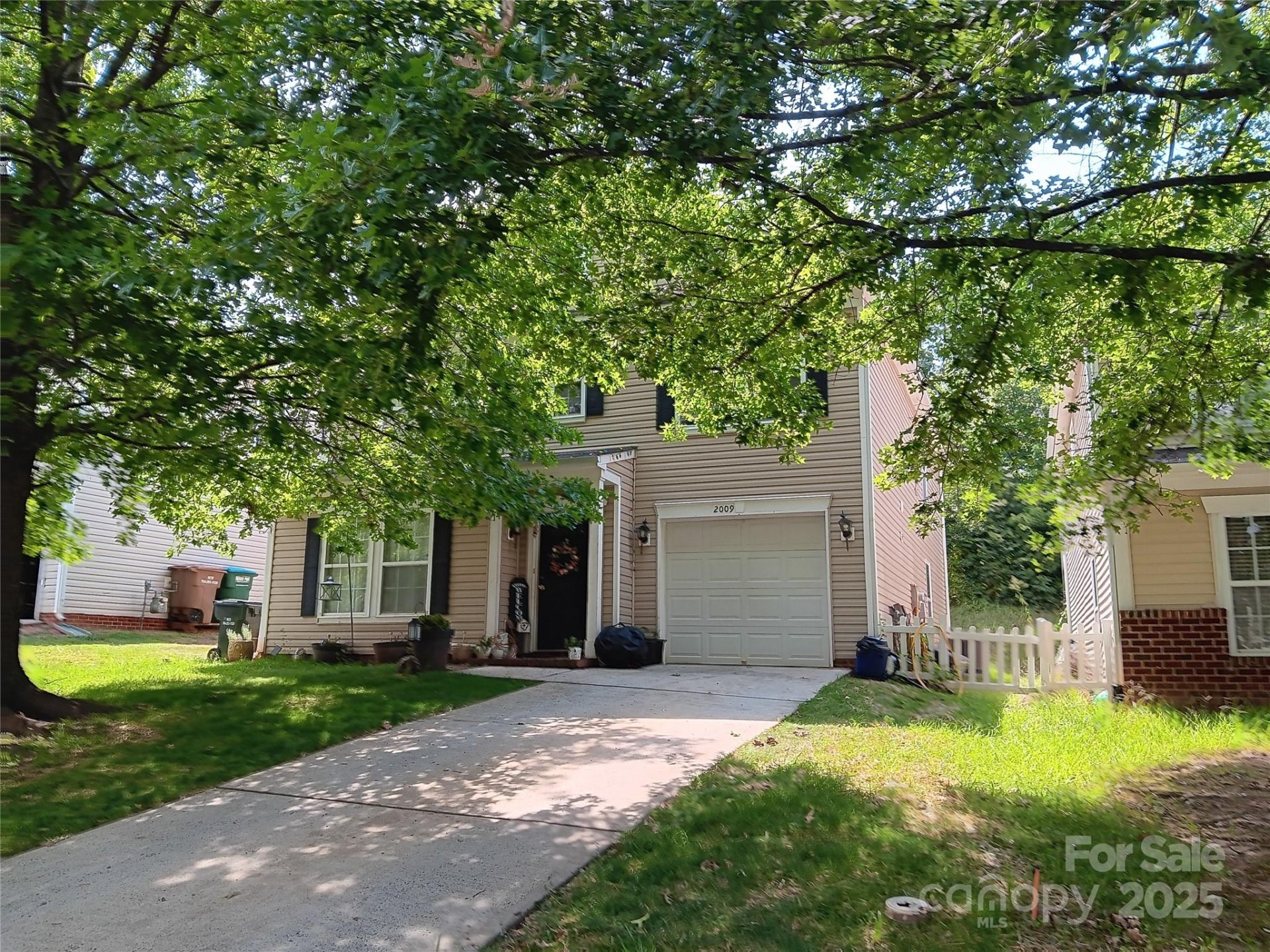 2009 Dunsmore Lane