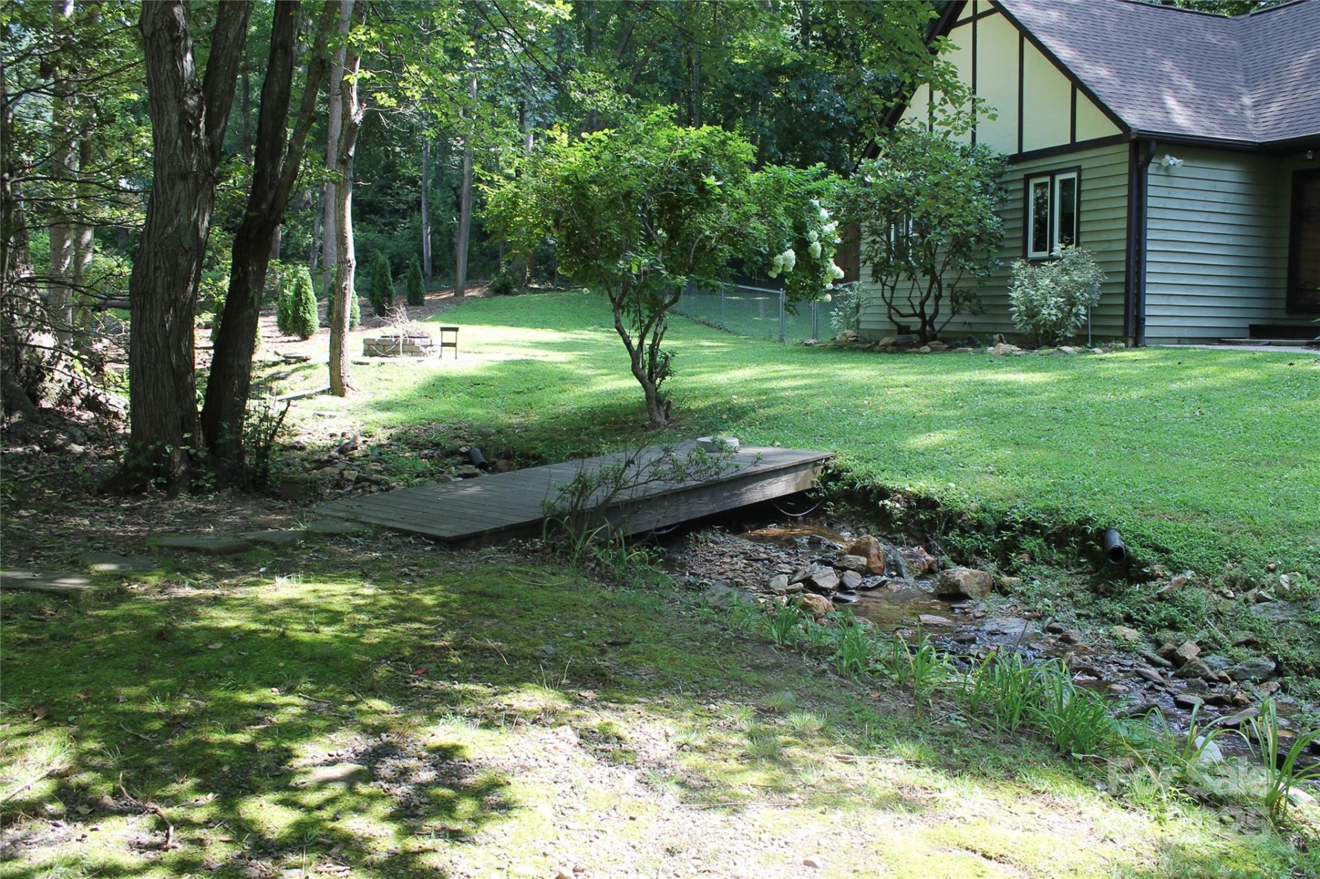 Property image 2 at 23 Ballantree Drive, Asheville, NC 28803