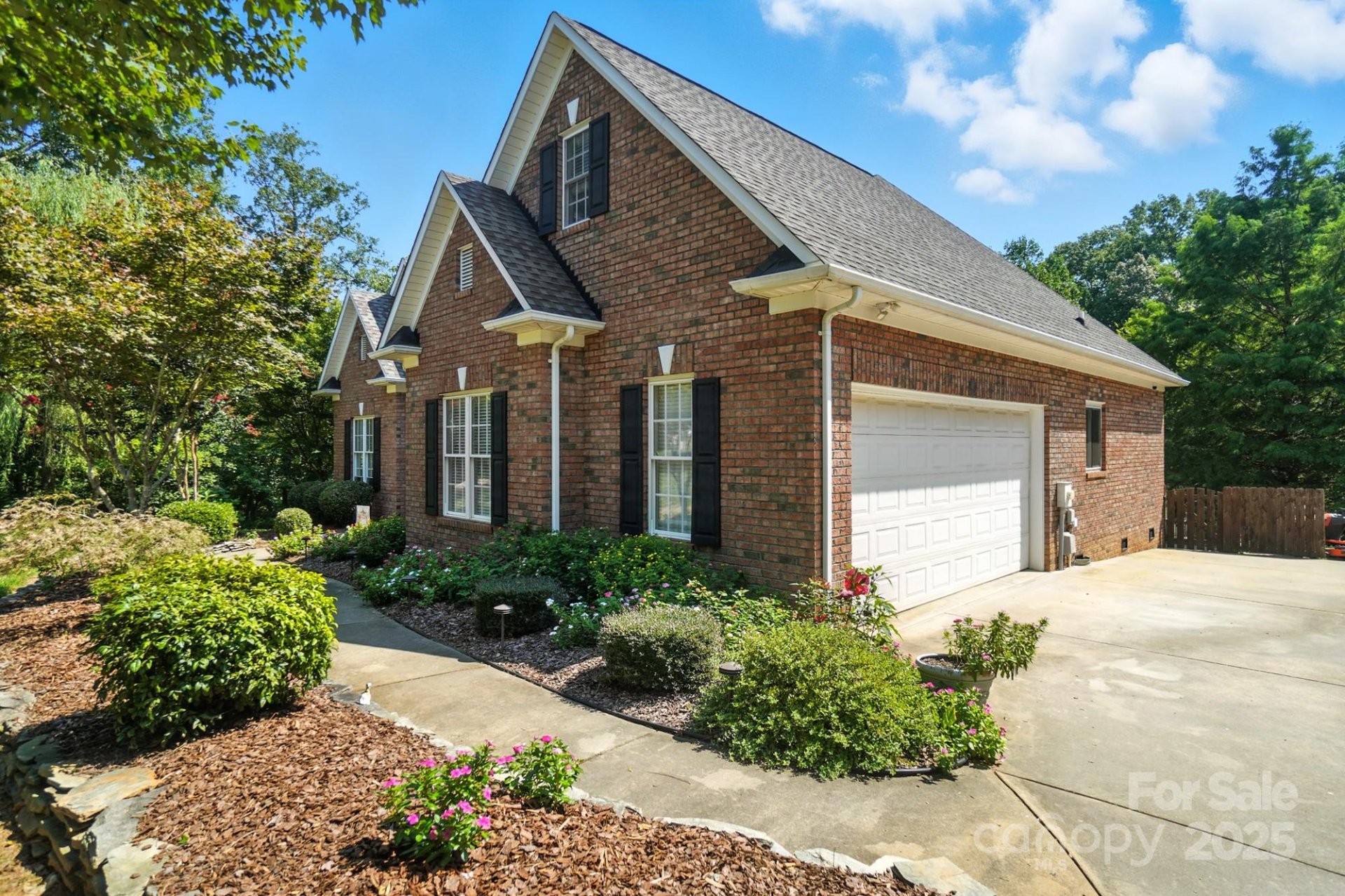 Property image 3 at 7655 Maple Bluff Lane, Concord, NC 28025