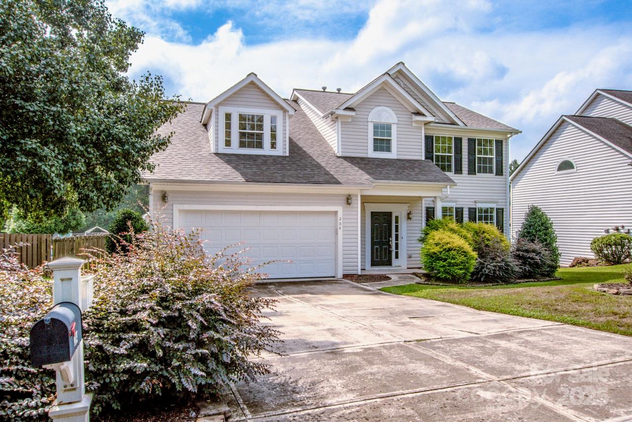 Property image 3 at 204 Misty Arbor Lane, Mooresville, NC 28117