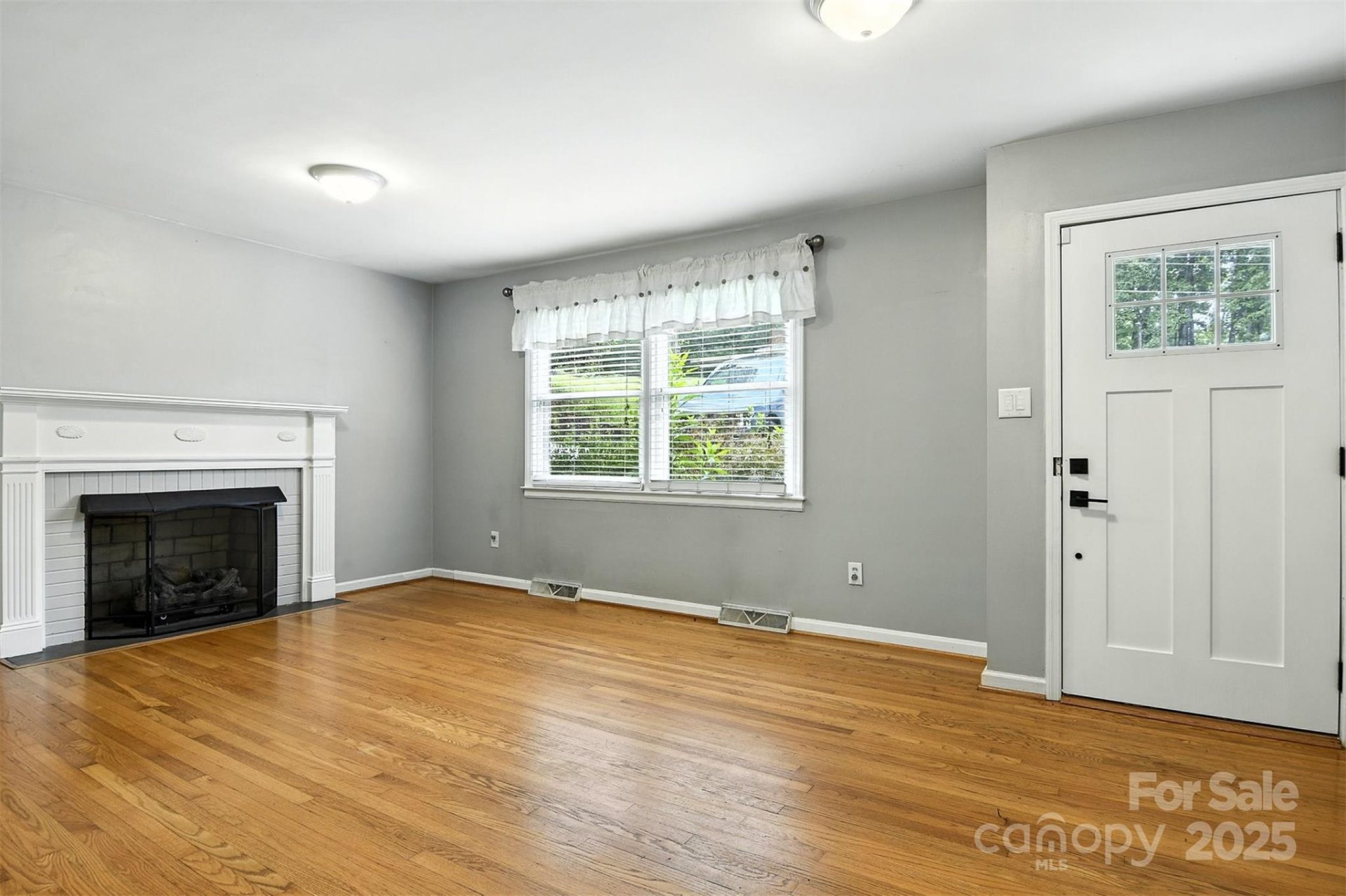 Property image 4 at 132 30th Avenue, Hickory, NC 28601