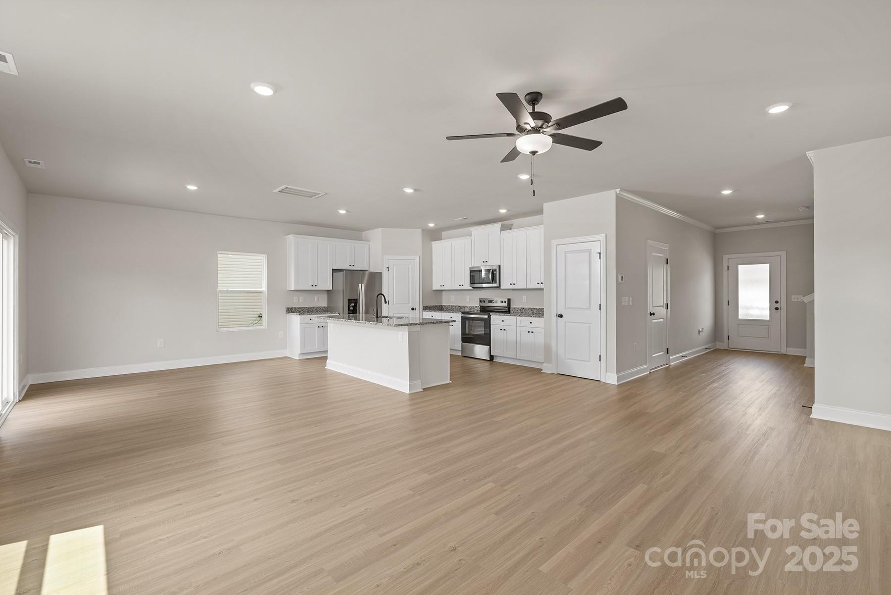 Property image 3 at 7327 Jerimoth Drive, Charlotte, NC 28215