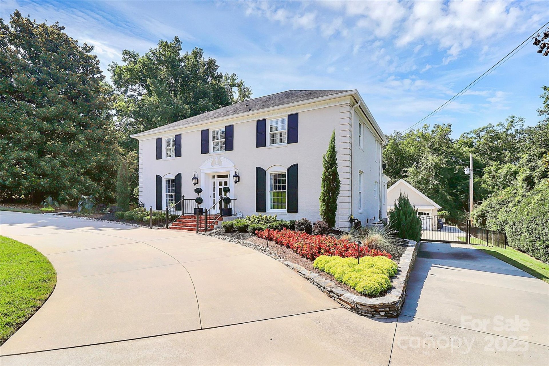 Property image 2 at 906 Colonial Drive, Albemarle, NC 28001