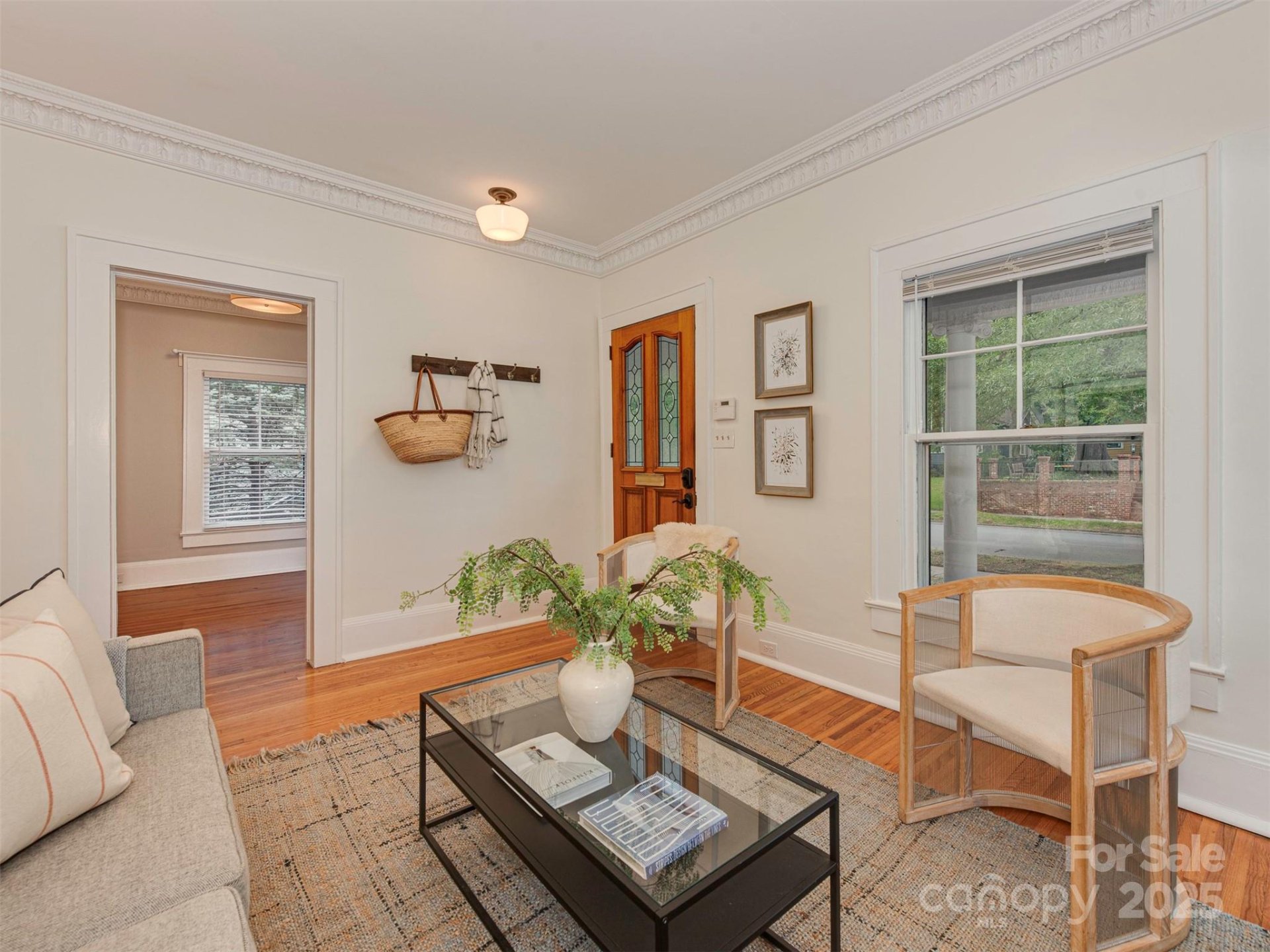 Property image 3 at 215 W Park Avenue, Charlotte, NC 28203