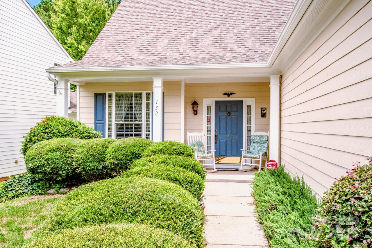 Property image 2 at 132 Riding Trail, Mooresville, NC 28117