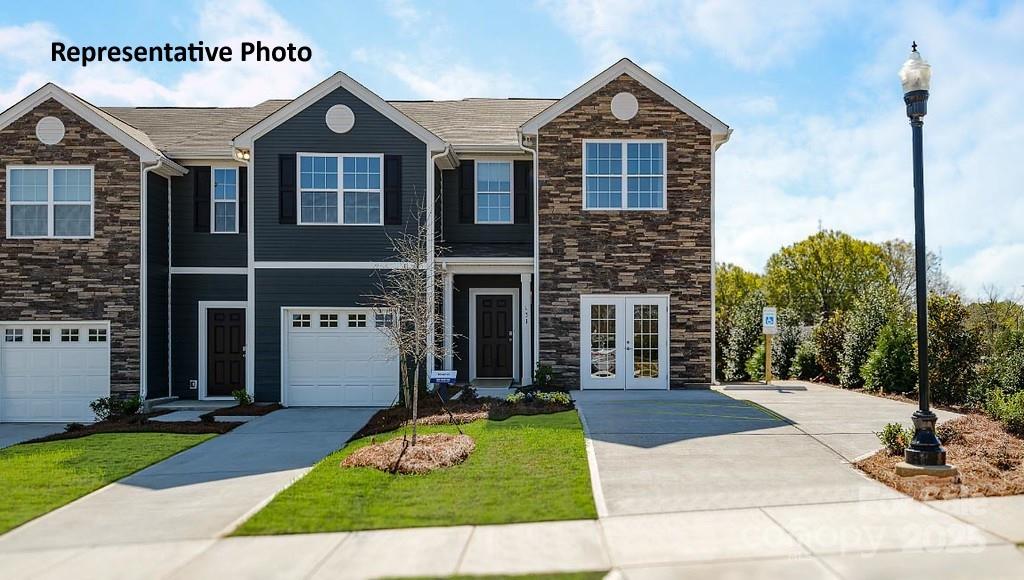 1314 Equestrian Lane
