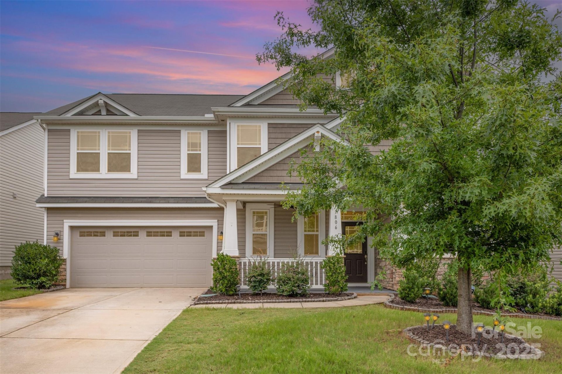 Meridale, Charlotte Community