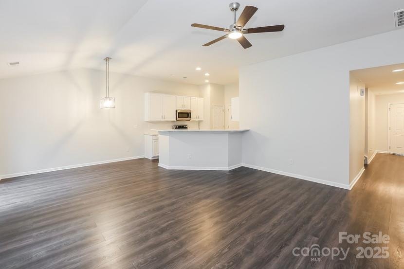Property image 4 at 128 Edgington Street, Mooresville, NC 28115