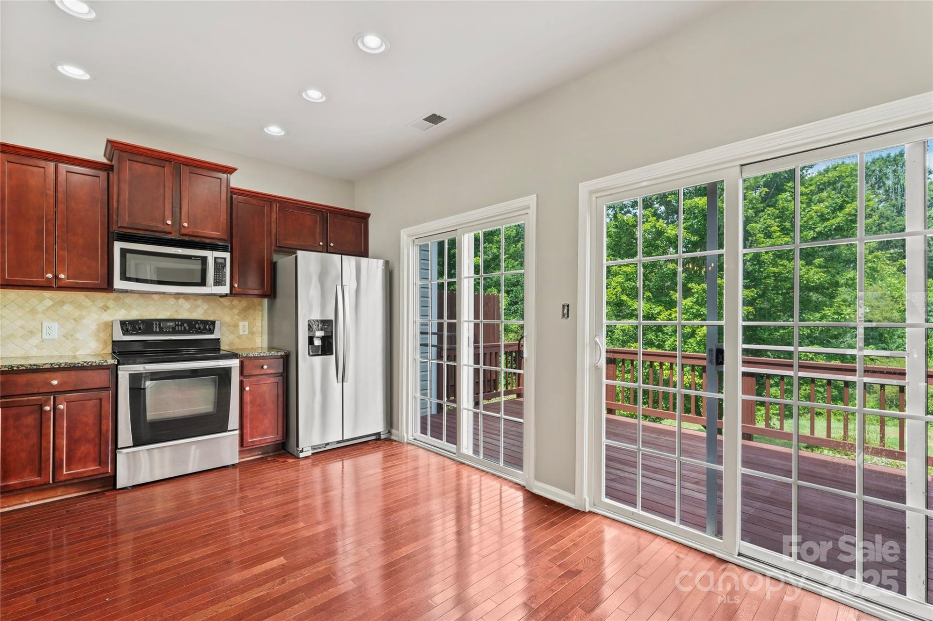 Property image 3 at 9768 Walkers Glen Drive, Concord, NC 28027