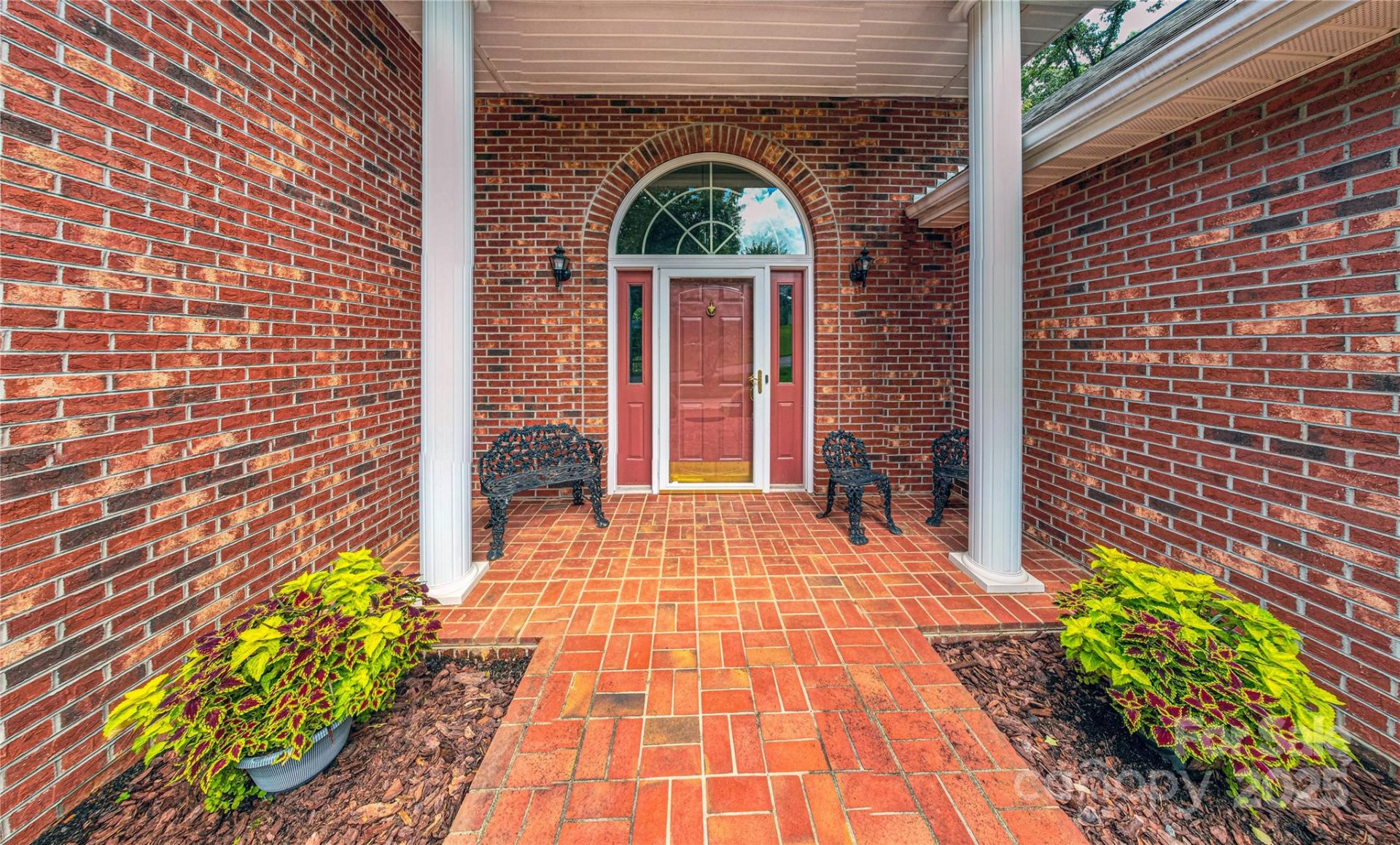 Property image 2 at 185 Oak Ridge Drive, Clyde, NC 28721