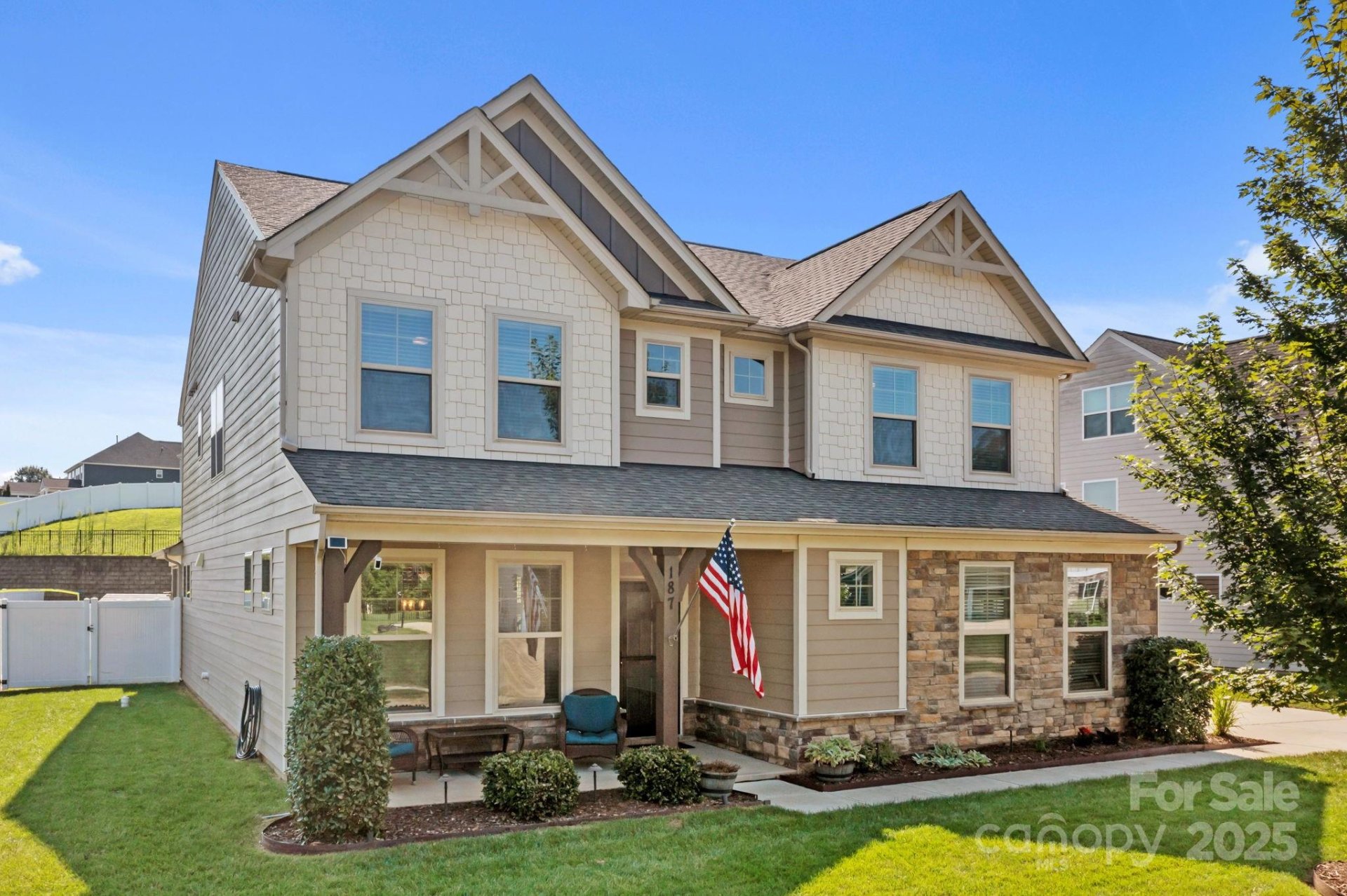 187 Bushney Loop