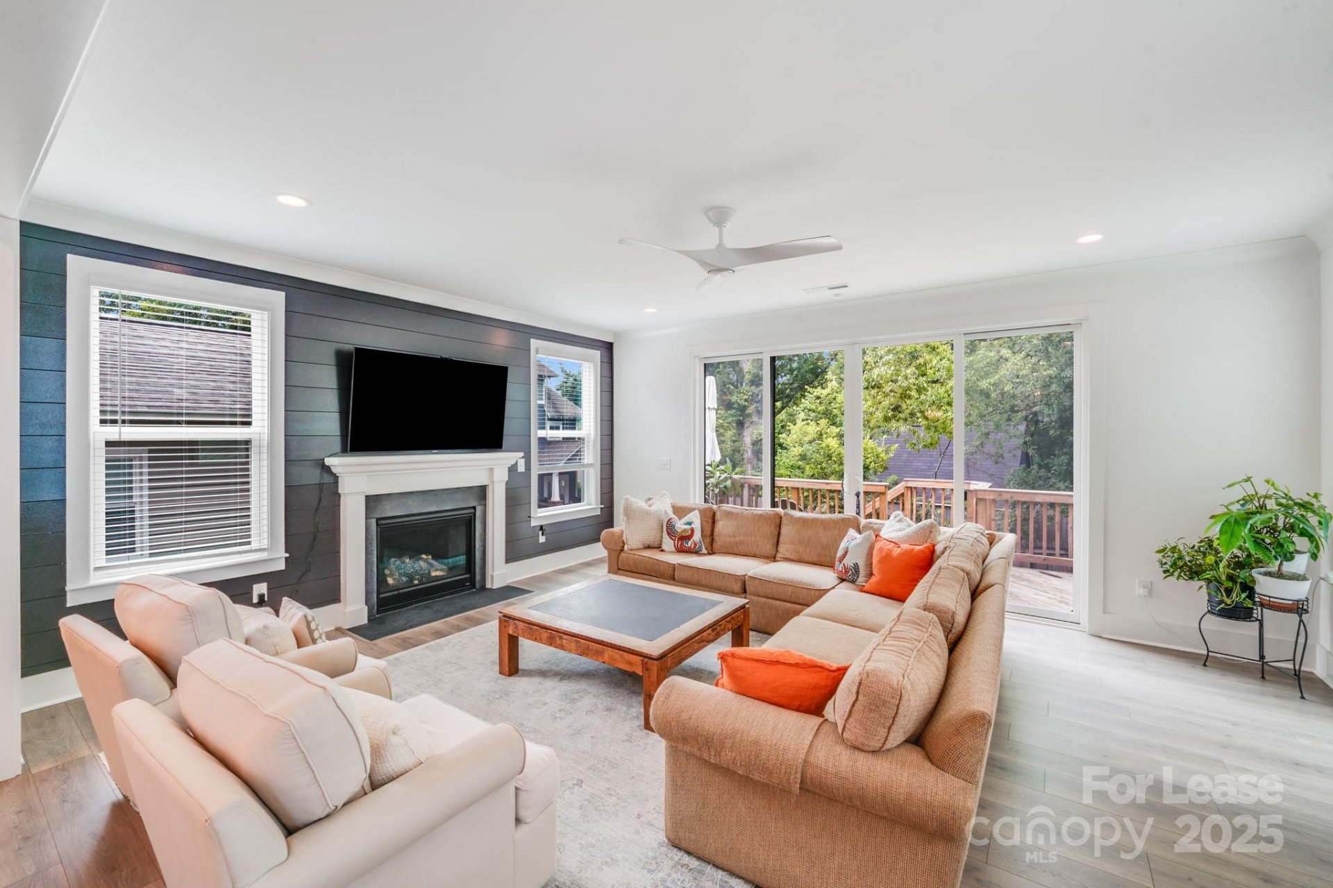 Property image 2 at 1613 N Mcdowell Street, Charlotte, NC 28205