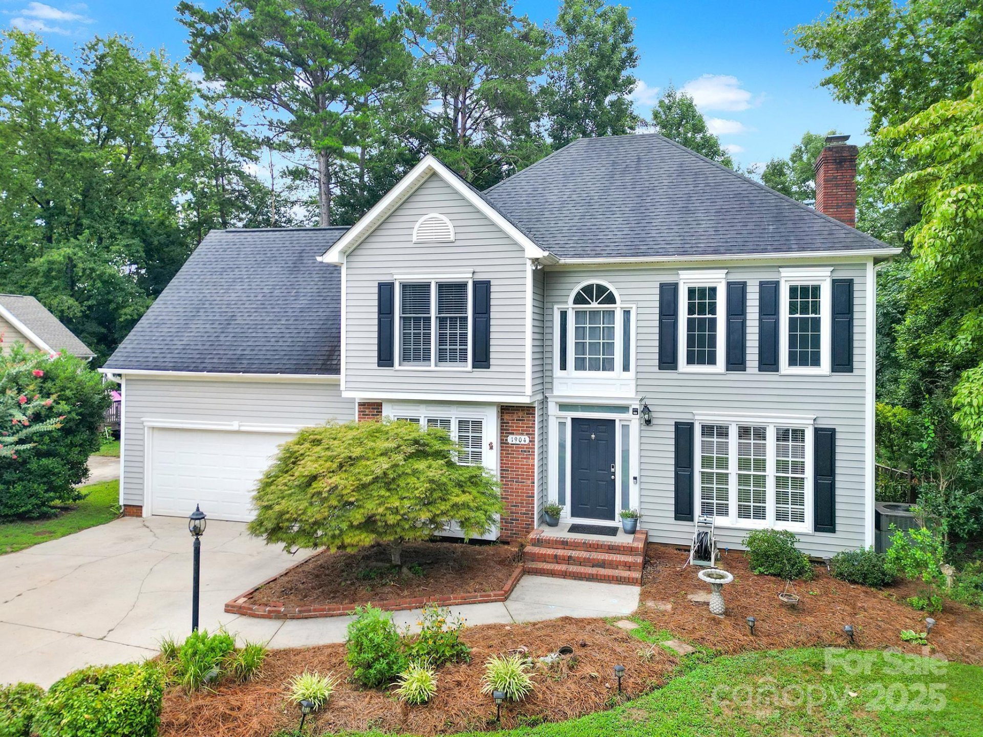 Steeplechase, Rock Hill Community