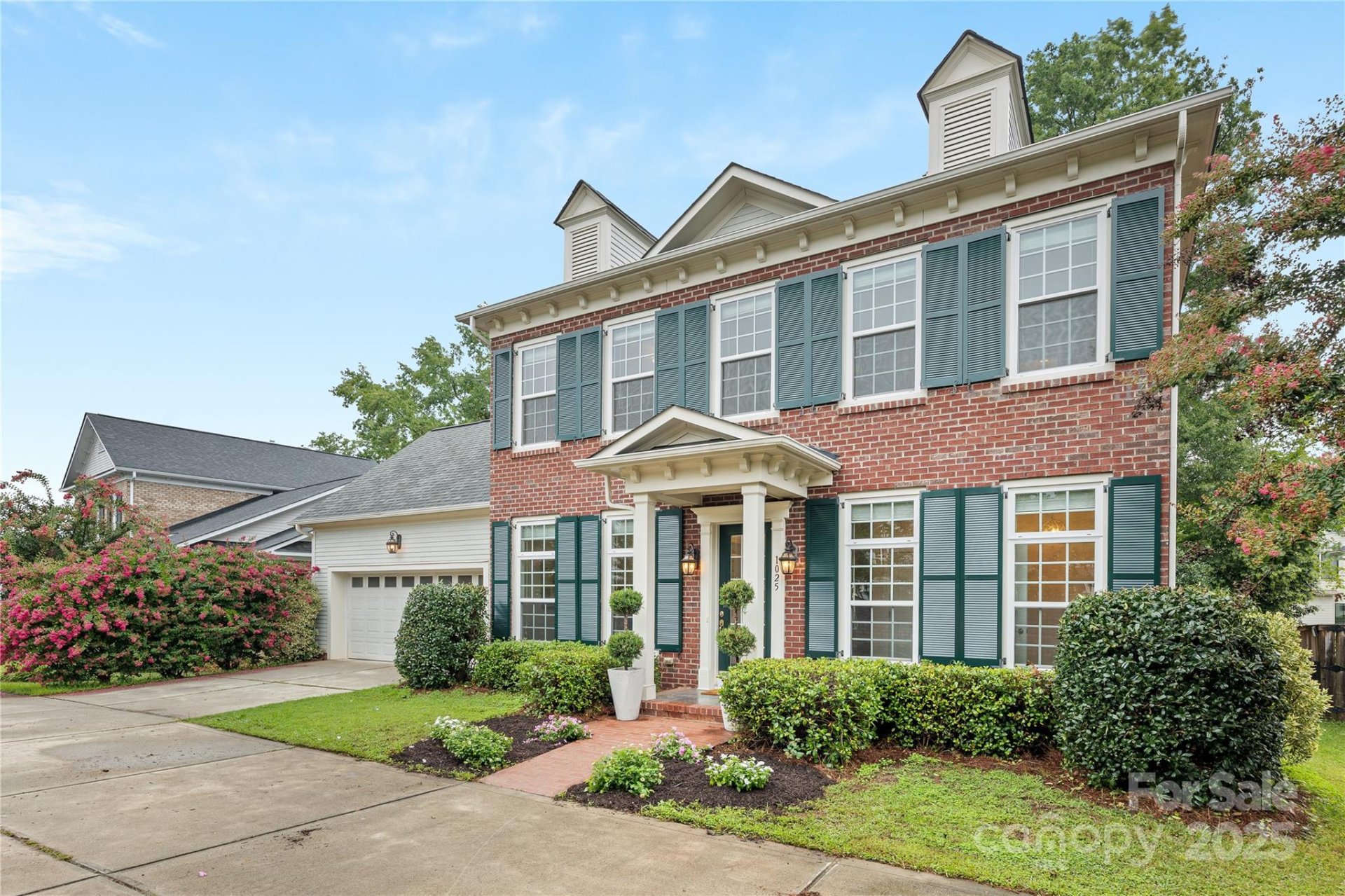 Property image 3 at 1025 N Sharon Amity Road, Charlotte, NC 28211