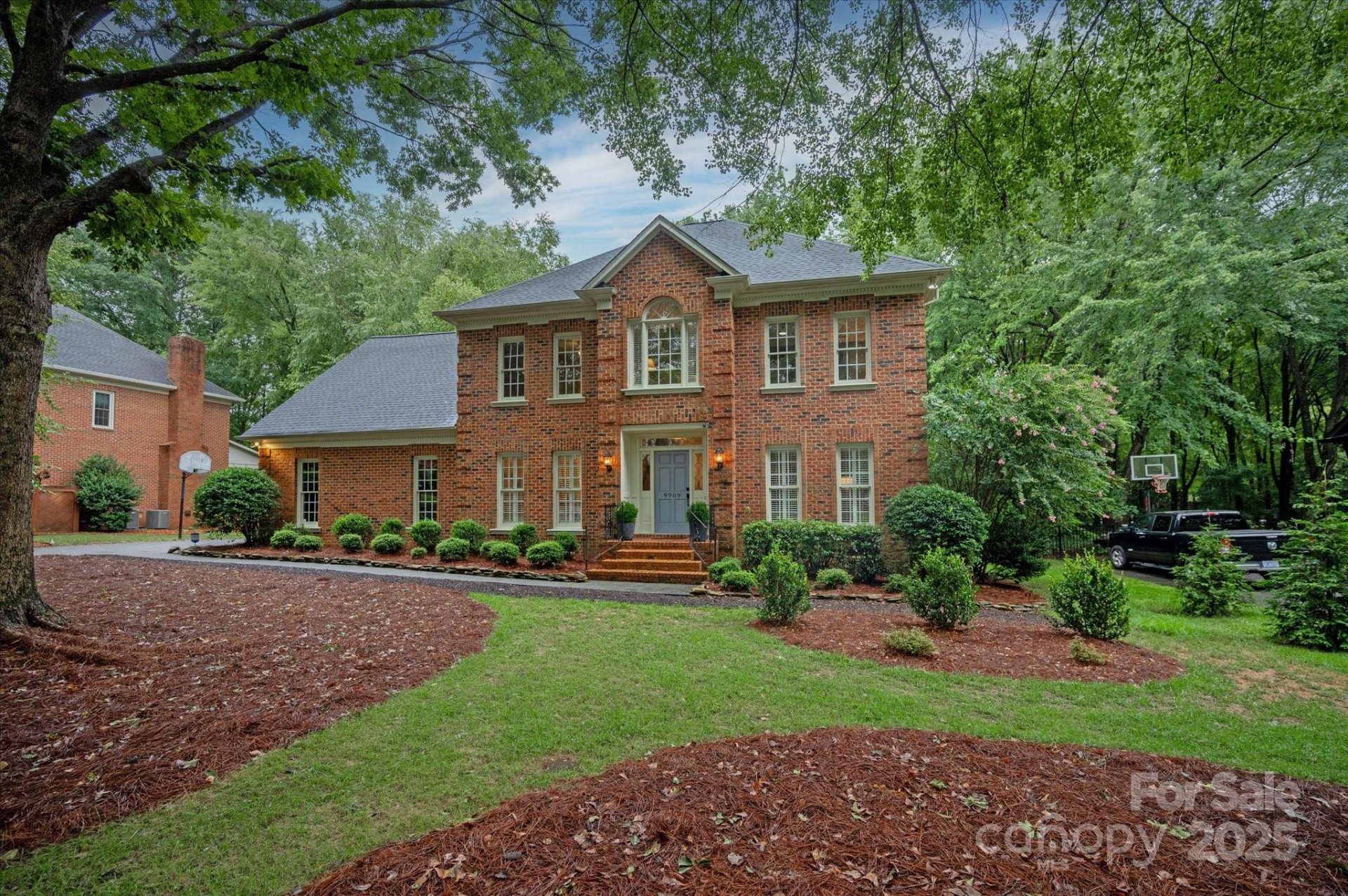 Property image 2 at 9909 Pallisers Terrace, Charlotte, NC 28210