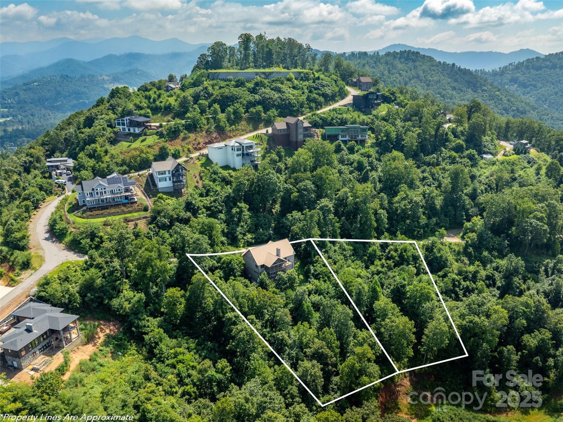 Property image 5 at 9 Soaring Hawk View, Asheville, NC 28804
