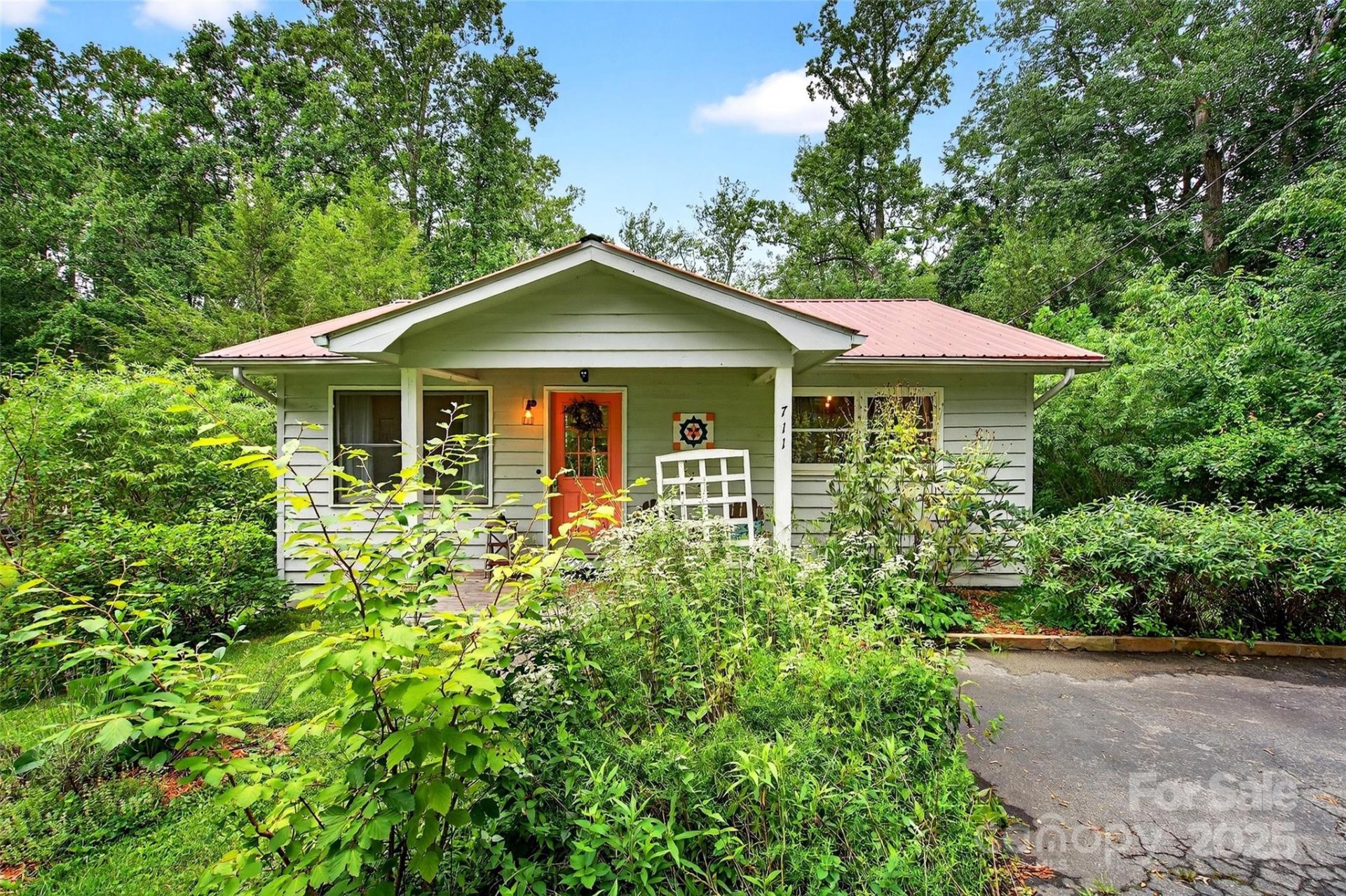 Property image 1 at 711 N Oconeechee Avenue, Black Mountain, NC 28711