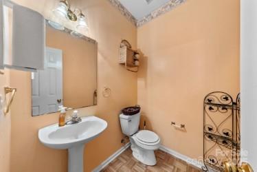 Property image 5 at 8731 Woodhill Manor Court, Charlotte, NC 28215