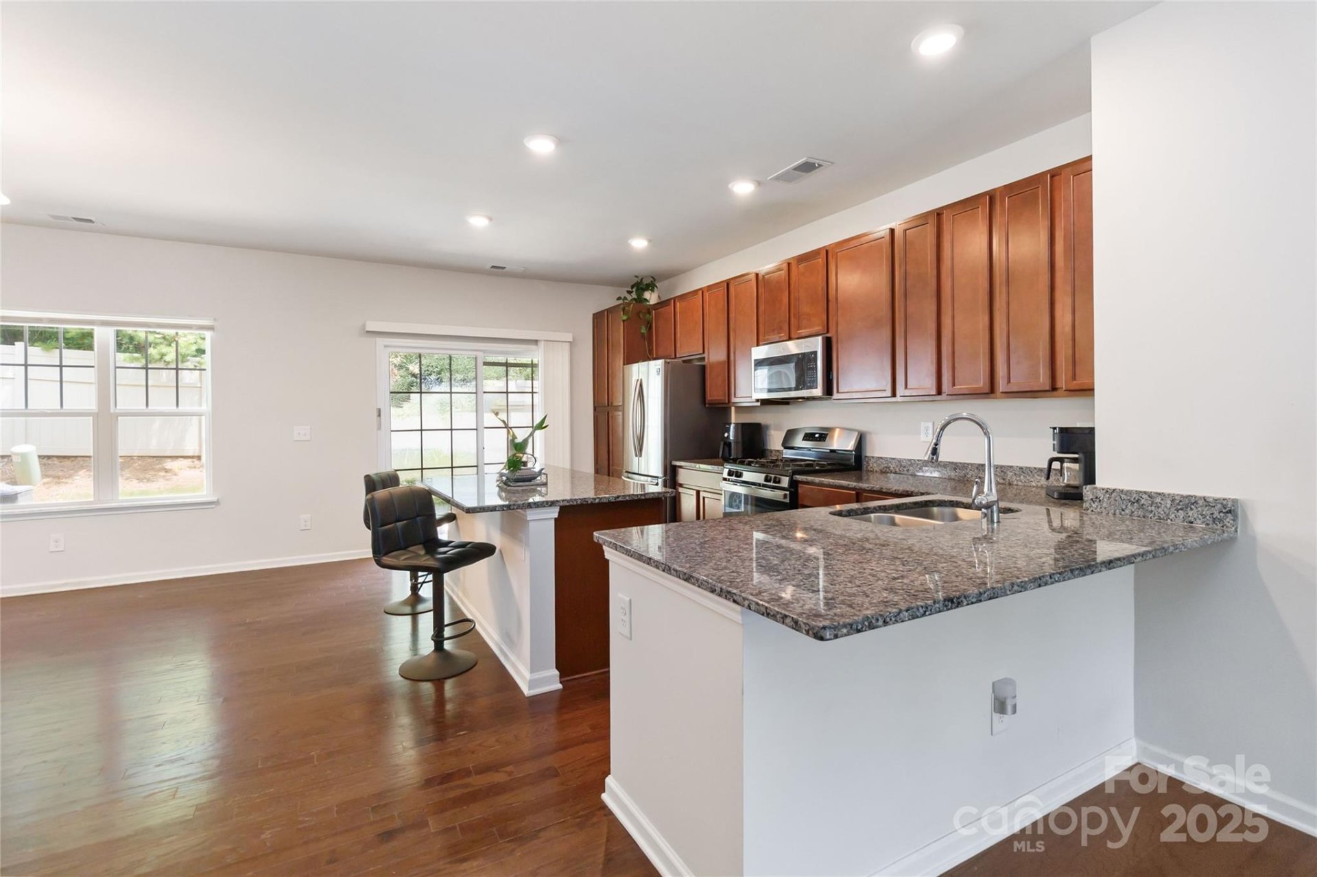 Property image 4 at 7432 Sienna Heights Place, Charlotte, NC 28213