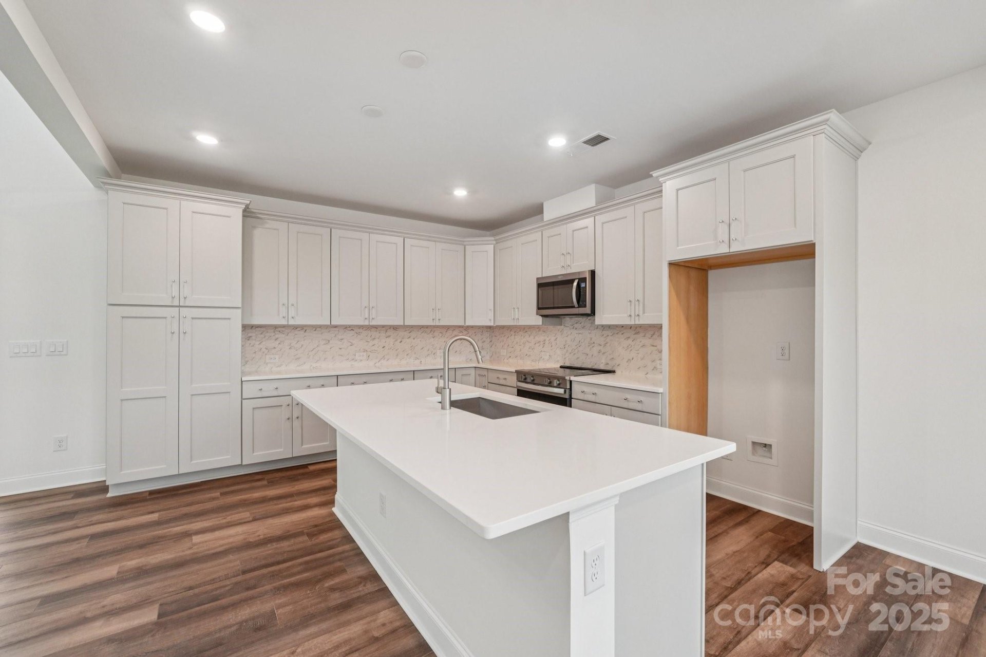Property image 5 at 708 Flare Drive, Tega Cay, SC 29708