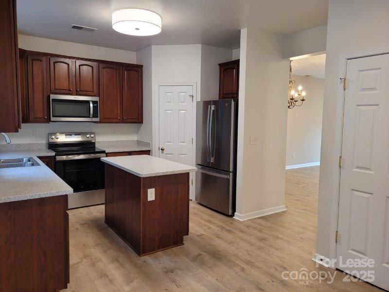 Property image 4 at 1524 Royal Auburn Avenue, Fort Mill, SC 29708